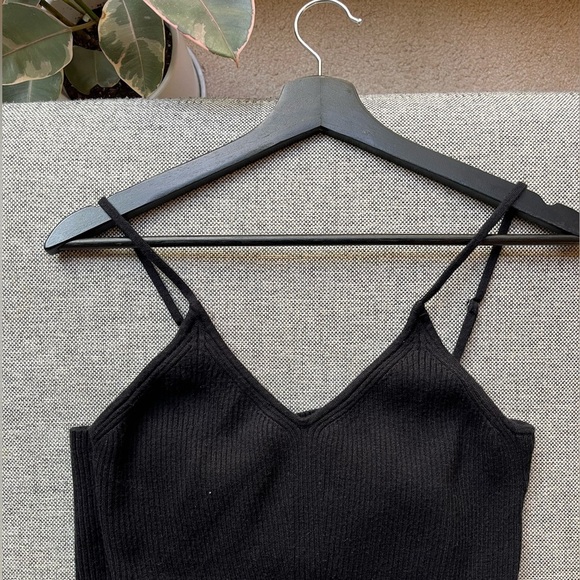 ✨ Abercrombie & Fitch Ribbed Midi V-Neck Sweater Dress in Size : XL ✨ - Picture 2 of 11